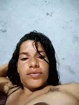 Snapshot of Lagataymoreno chatting on November 2025 06:13:01 AM Lagataymoreno online show from November 2025 06:13:01 AM