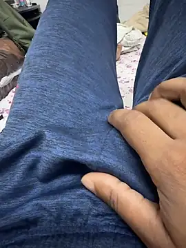 Honeyxoxx online show from March 2026 04:51:01 PM