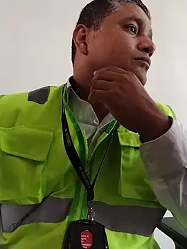 Snapshot of danigarci2307 chatting on December 2025 09:01:01 PM danigarci2307 online show from December 2025 09:01:01 PM