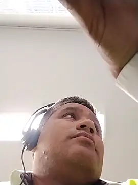 Snapshot of danigarci2307 chatting on February 2026 10:39:01 PM danigarci2307 online show from February 2026 10:39:01 PM