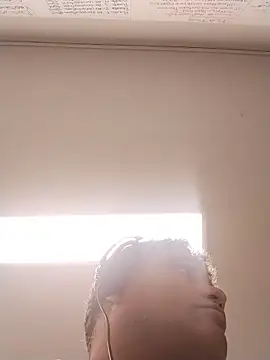 Snapshot of danigarci2307 chatting on February 2026 01:48:01 AM danigarci2307 online show from February 2026 01:48:01 AM