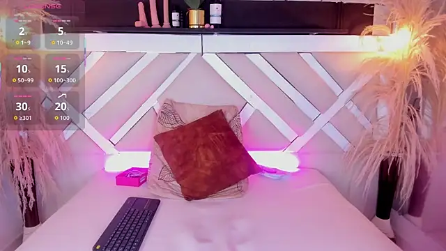 Zoe-Johnson  online show from February 2026 09:38:01 PM