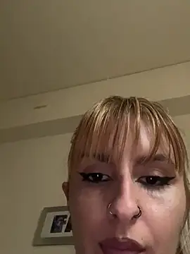 Sexy Bulgarian woman online show from November 2025 09:22:02 AM