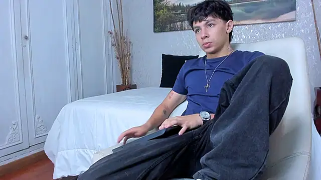 Tyler durten online show from September 2025 01:33:02 AM