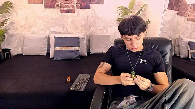 Tyler durten online show from October 2025 03:04:02 AM