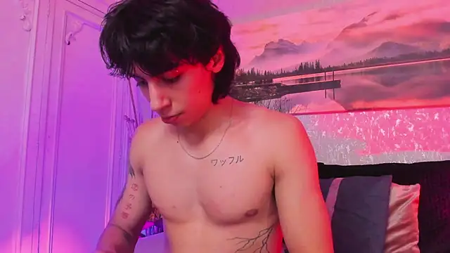 Snapshot of Tyler_durten chatting on July 2026 11:13:02 AM Tyler durten online show from July 2026 11:13:02 AM