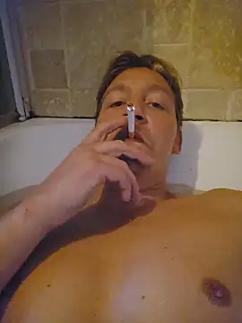 Snapshot of justeadeux chatting on November 2025 04:08:02 PM justeadeux online show from November 2025 04:08:02 PM