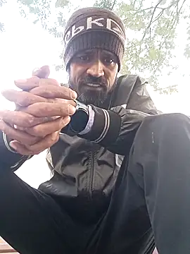 Mr xxx007xh online show from December 2025 01:35:01 AM