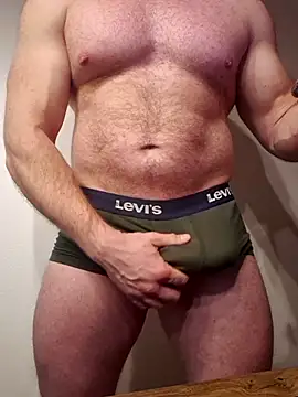 AlphaGymMale online show from December 2025 01:43:02 AM