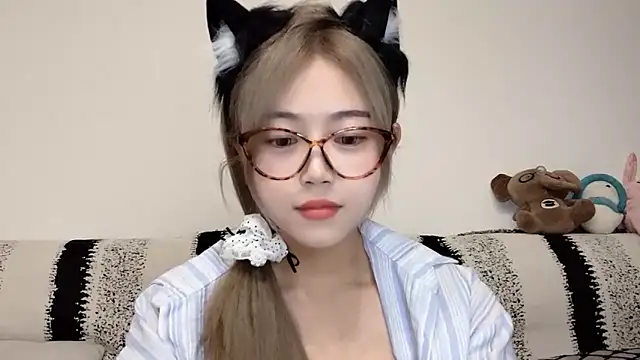 Snapshot of XingKongCOCO-107 chatting on September 2025 01:38:02 PM XingKongCOCO-107 online show from September 2025 01:38:02 PM