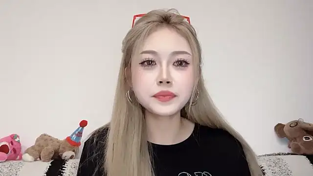 Snapshot of XingKongCOCO-107 chatting on October 2025 11:02:01 AM XingKongCOCO-107 online show from October 2025 11:02:01 AM