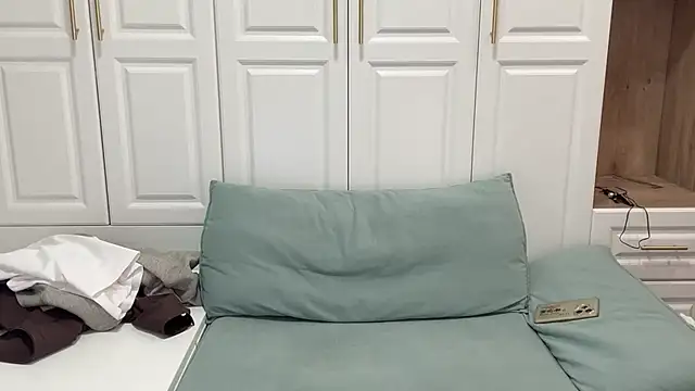 STxuguanhan online show from October 2025 08:51:02 AM