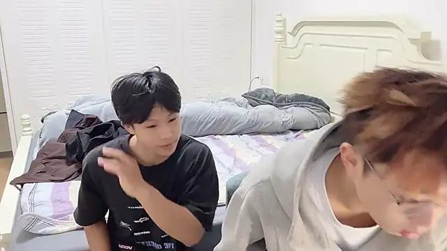 STxuguanhan online show from November 2025 08:39:02 AM