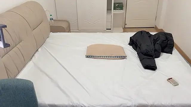 STxuguanhan online show from December 2025 09:14:01 AM