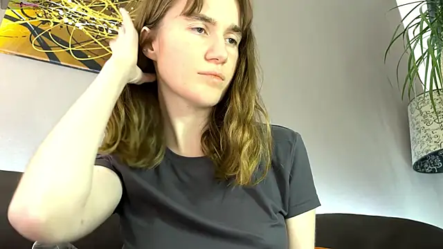 velina   online show from November 2025 06:51:01 PM