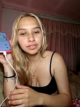 Snapshot of Siennalust1 chatting on September 2025 02:48:02 AM Siennalust1 online show from September 2025 02:48:02 AM