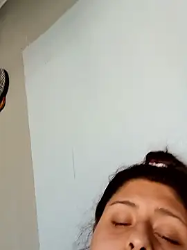 Snapshot of tudiablitalitabellaaa chatting on March 2026 09:18:01 PM tudiablitalitabellaaa online show from March 2026 09:18:01 PM