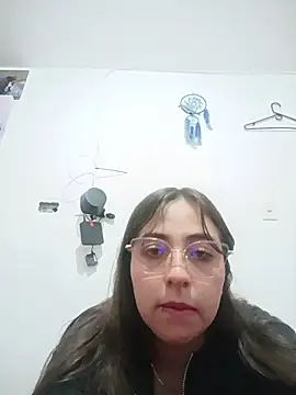 AlessandraPazzi online show from July 2026 05:03:01 AM