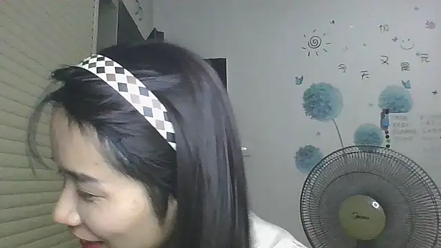 Snapshot of Monice1314 chatting on September 2025 12:20:01 PM Monice1314 online show from September 2025 12:20:01 PM