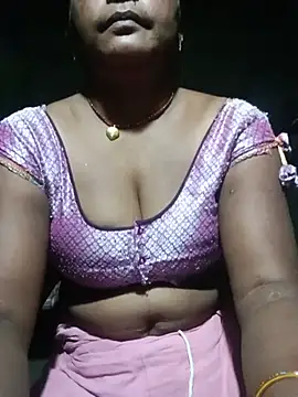 Snapshot of sadhna200 chatting on July 2026 10:45:01 PM sadhna200 online show from July 2026 10:45:01 PM