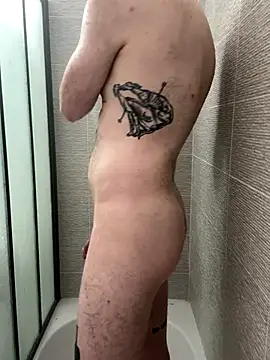 TomieSoichi online show from November 2025 06:15:01 AM