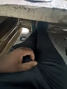 Snapshot of blackyporiki chatting on September 2025 05:08:02 AM blackyporiki online show from September 2025 05:08:02 AM