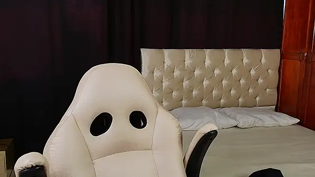 jiro kenji1 online show from January 2026 02:33:02 PM