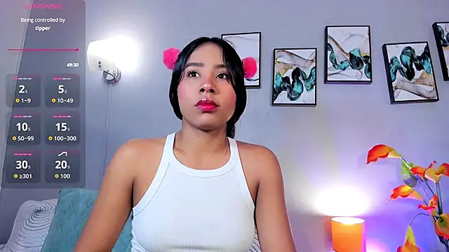 SophieW1 online show from December 2025 12:22:02 PM