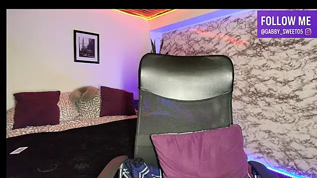 Gabbysweet0 online show from November 2025 12:53:02 AM