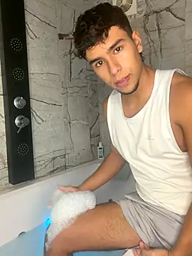 Snapshot of CHR58_ chatting on October 2025 07:01:02 PM CHR58 online show from October 2025 07:01:02 PM