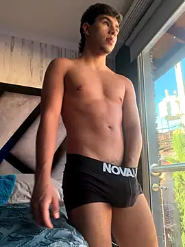 Snapshot of CHR58_ chatting on November 2025 09:39:02 PM CHR58 online show from November 2025 09:39:02 PM