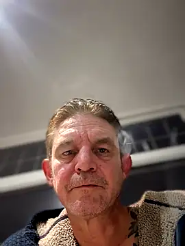 Snapshot of Alwaysmaybe48 chatting on November 2025 08:33:02 PM Alwaysmaybe48 online show from November 2025 08:33:02 PM