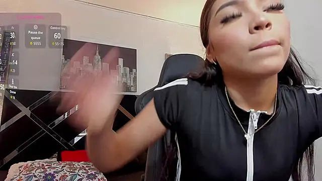 Snapshot of iamCharlotte19 chatting on October 2025 07:23:02 PM iamCharlotte19 online show from October 2025 07:23:02 PM