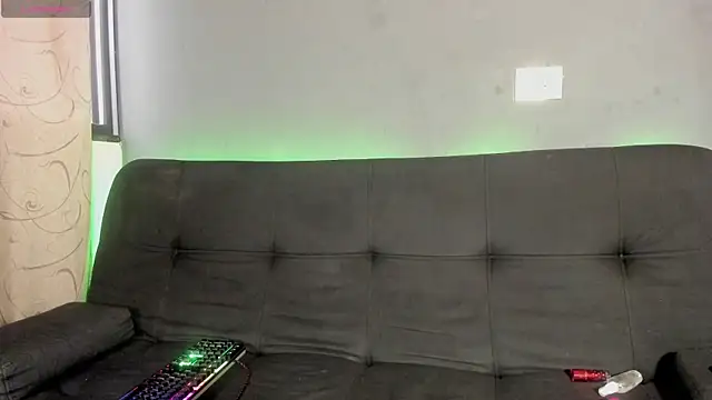 Snapshot of Luna_sophya chatting on November 2025 12:41:02 PM Luna sophya online show from November 2025 12:41:02 PM