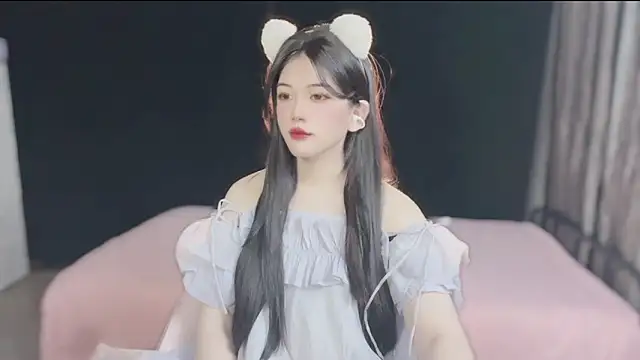 Snapshot of Sparkly_Candy chatting on September 2025 02:19:01 PM Sparkly Candy online show from September 2025 02:19:01 PM