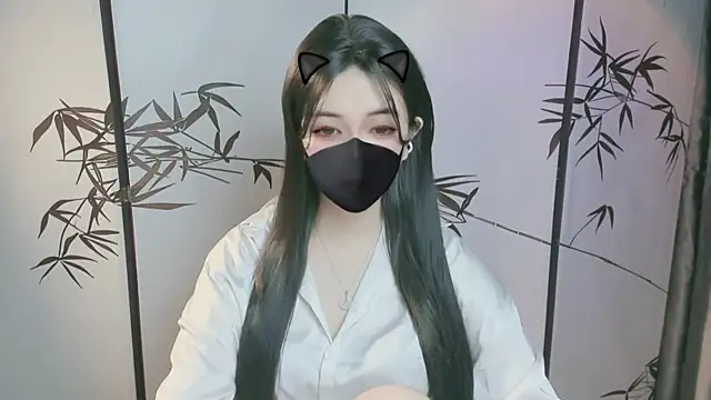 Snapshot of Sparkly_Candy chatting on October 2025 02:35:02 PM Sparkly Candy online show from October 2025 02:35:02 PM