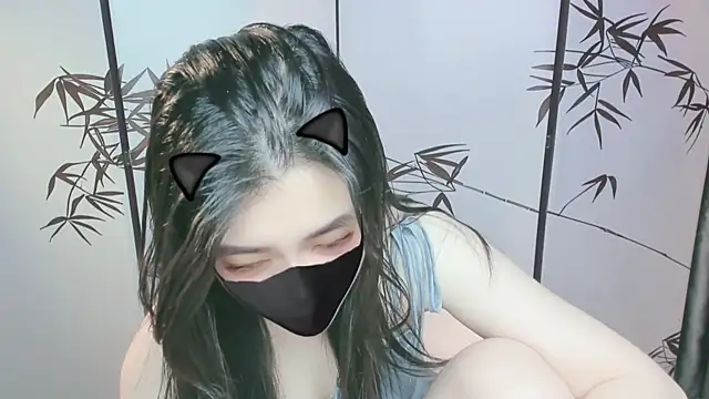 Snapshot of Sparkly_Candy chatting on November 2025 10:12:01 PM Sparkly Candy online show from November 2025 10:12:01 PM