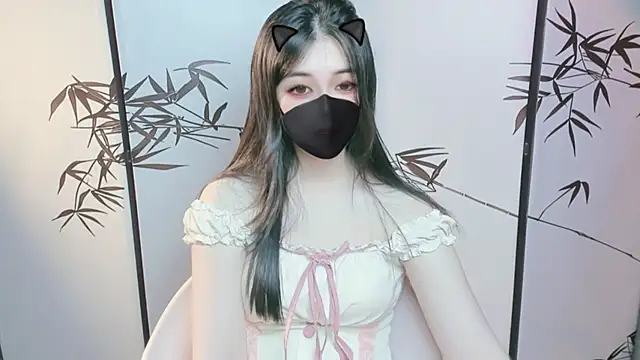 Snapshot of Sparkly_Candy chatting on November 2025 01:55:01 PM Sparkly Candy online show from November 2025 01:55:01 PM