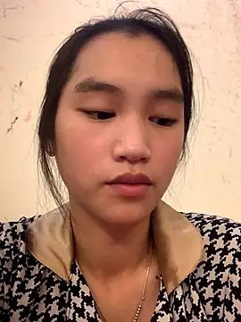 Snapshot of -Lie-06 chatting on October 2025 02:01:01 PM -Lie-06 online show from October 2025 02:01:01 PM