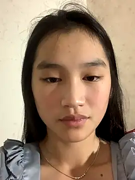 Snapshot of -Lie-06 chatting on October 2025 06:51:01 PM -Lie-06 online show from October 2025 06:51:01 PM