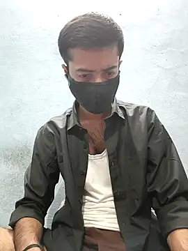 Snapshot of GirlsCrush_ chatting on November 2025 02:08:02 PM GirlsCrush online show from November 2025 02:08:02 PM