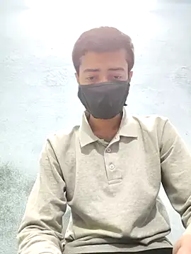 Snapshot of GirlsCrush_ chatting on November 2025 07:03:02 PM GirlsCrush online show from November 2025 07:03:02 PM