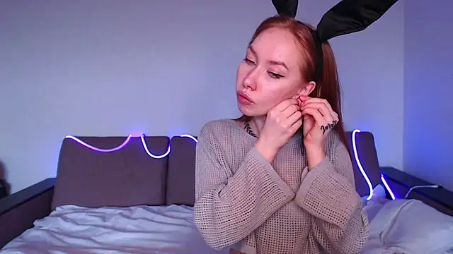 Mimi Red online show from April 2026 07:14:02 AM