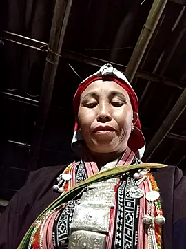 me-cute online show from October 2025 07:46:02 PM