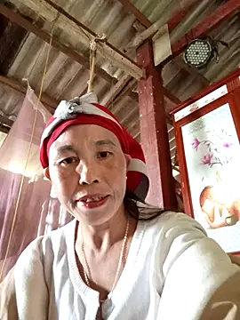 me-cute online show from November 2025 12:42:02 AM