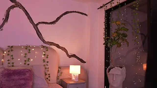 Snapshot of SarahCastro1_ chatting on November 2025 04:50:02 AM SarahCastro1 online show from November 2025 04:50:02 AM