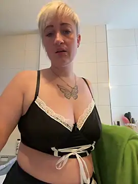 Rozendefotz online show from November 2025 07:07:03 AM