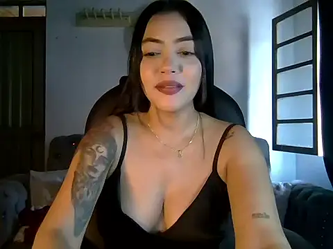 emilylope online show from November 2025 06:51:01 PM