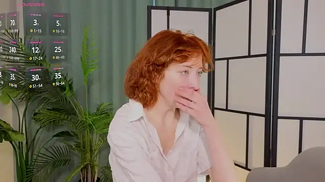 JuanaFriesz online show from September 2025 07:09:02 AM