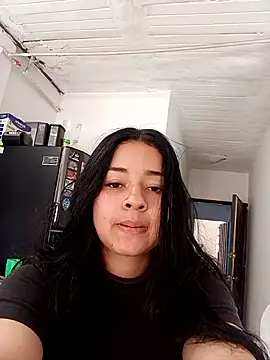 Snapshot of Emmy__ chatting on November 2025 04:51:01 PM Emmy online show from November 2025 04:51:01 PM